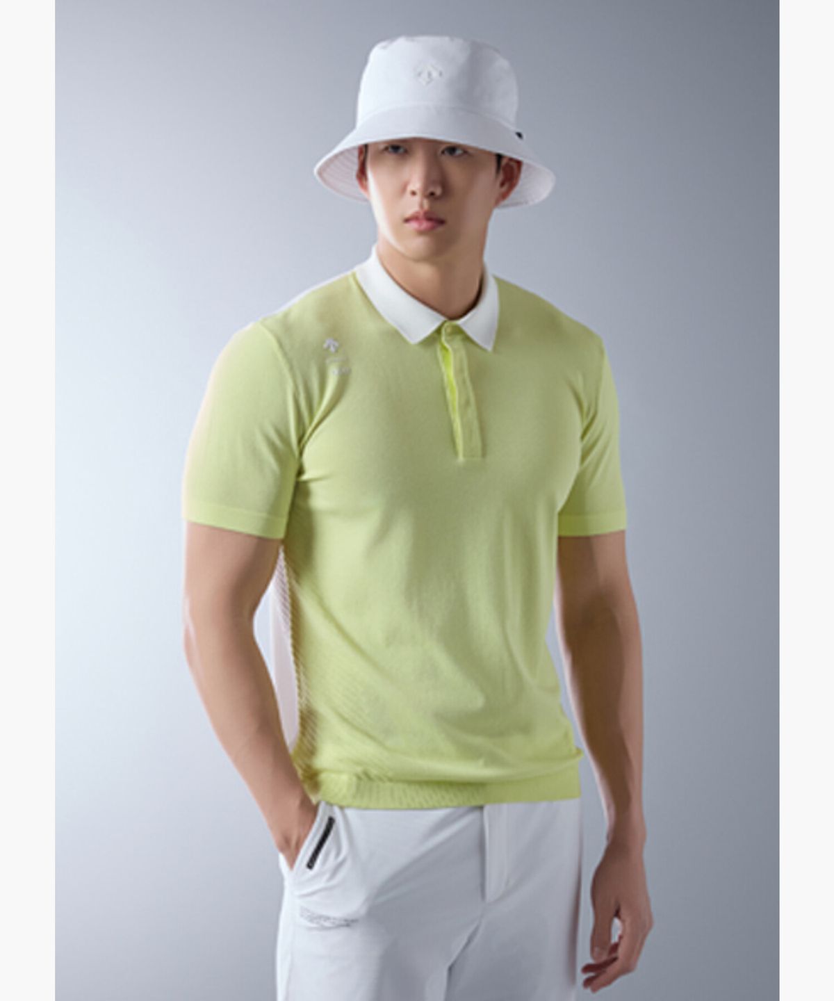 데상트 골프(DESCENTE GOLF) 남성 제에리 조직감 반팔 스웨터 (DQ21MFKP5A)