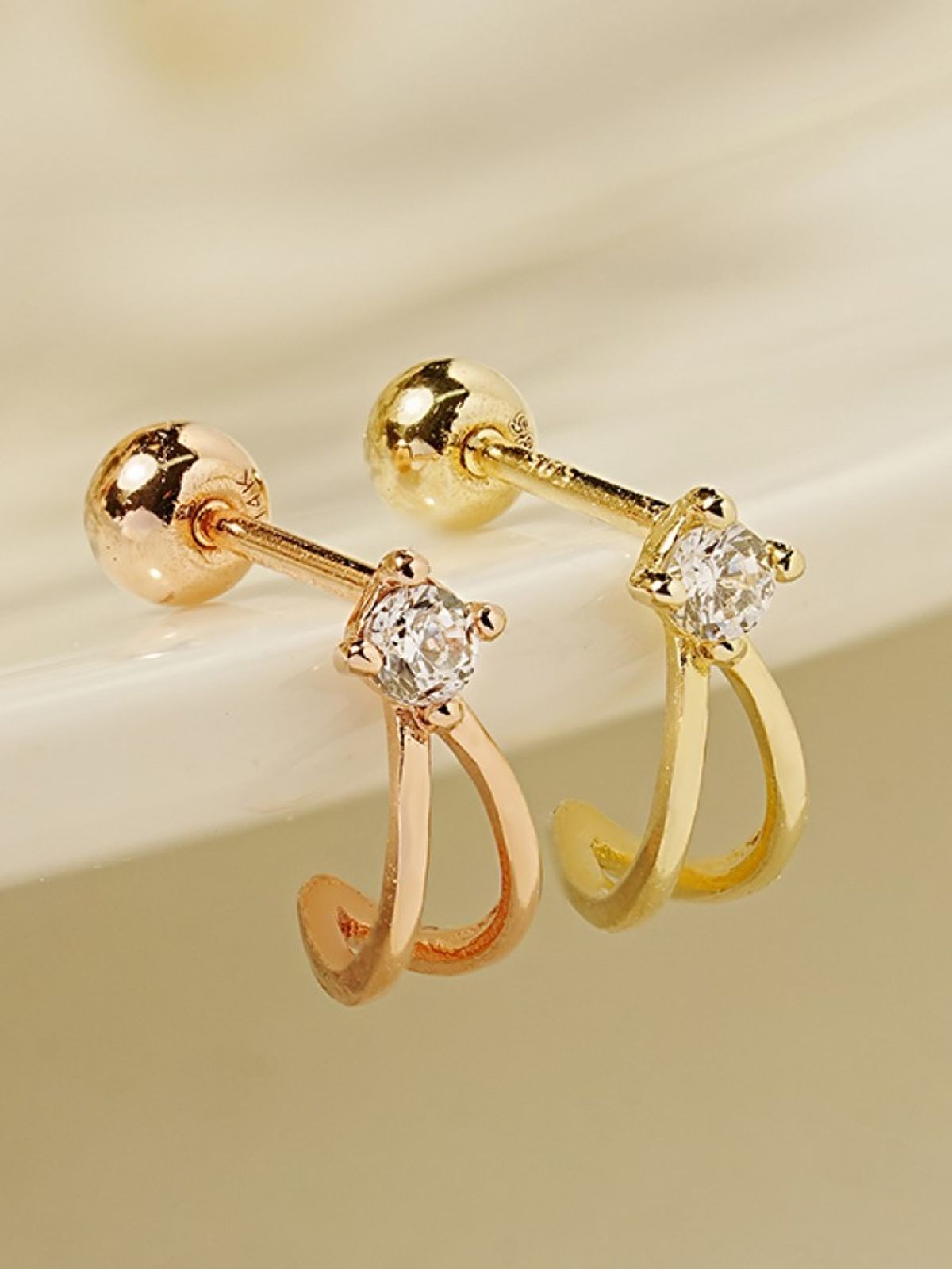 미니멀피어싱(MINIMALPIERCING) 14K 허기 큐빅 피어싱 귀걸이