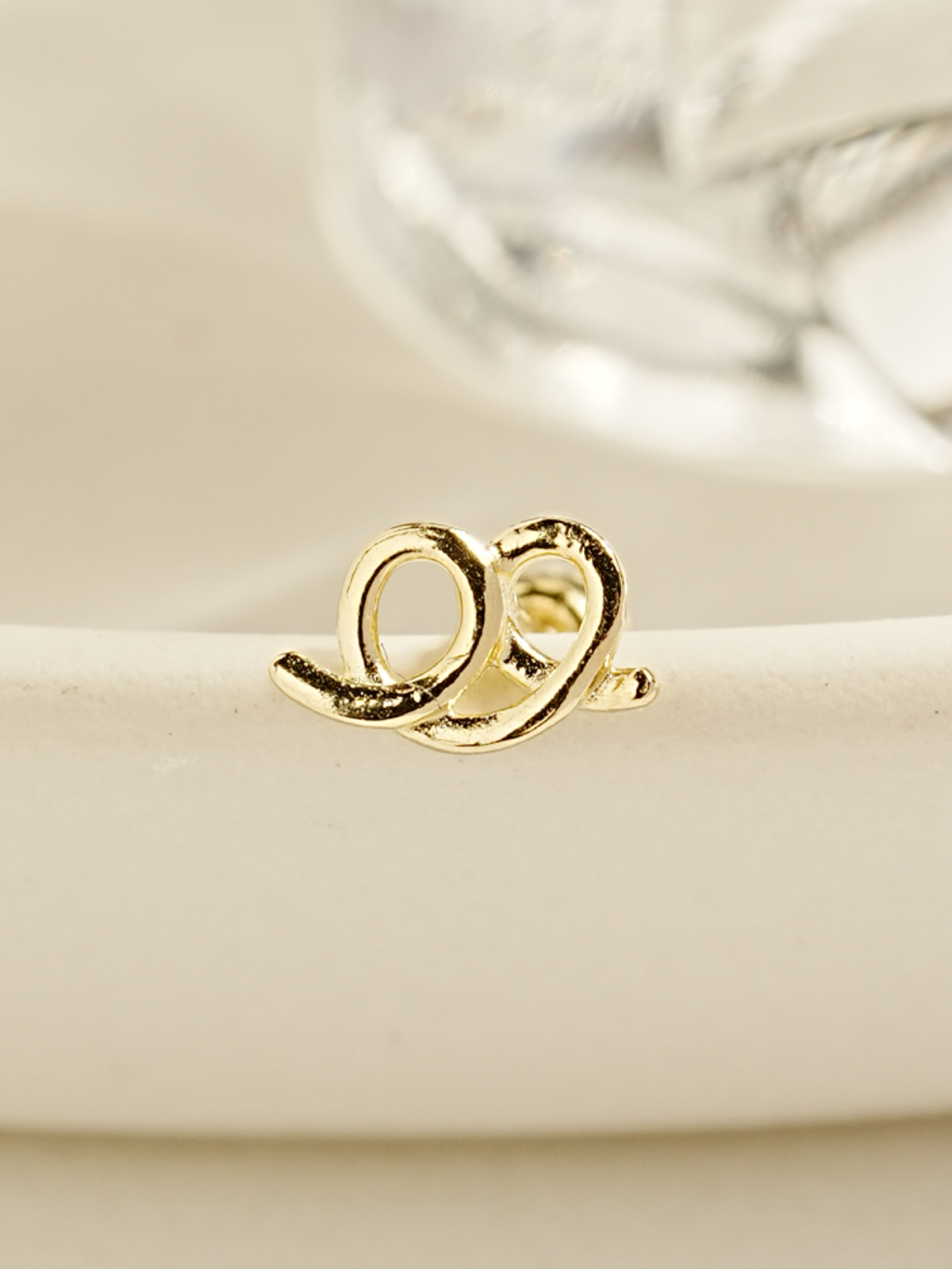 미니멀피어싱(MINIMALPIERCING) 14K 프레첼 피어싱 귀걸이