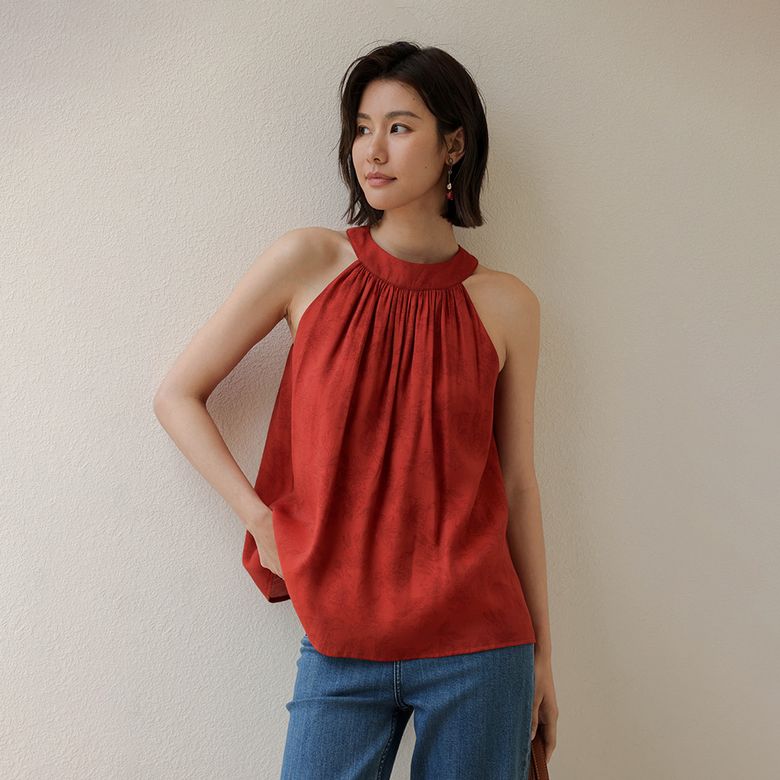 LS_Red halterneck vest top