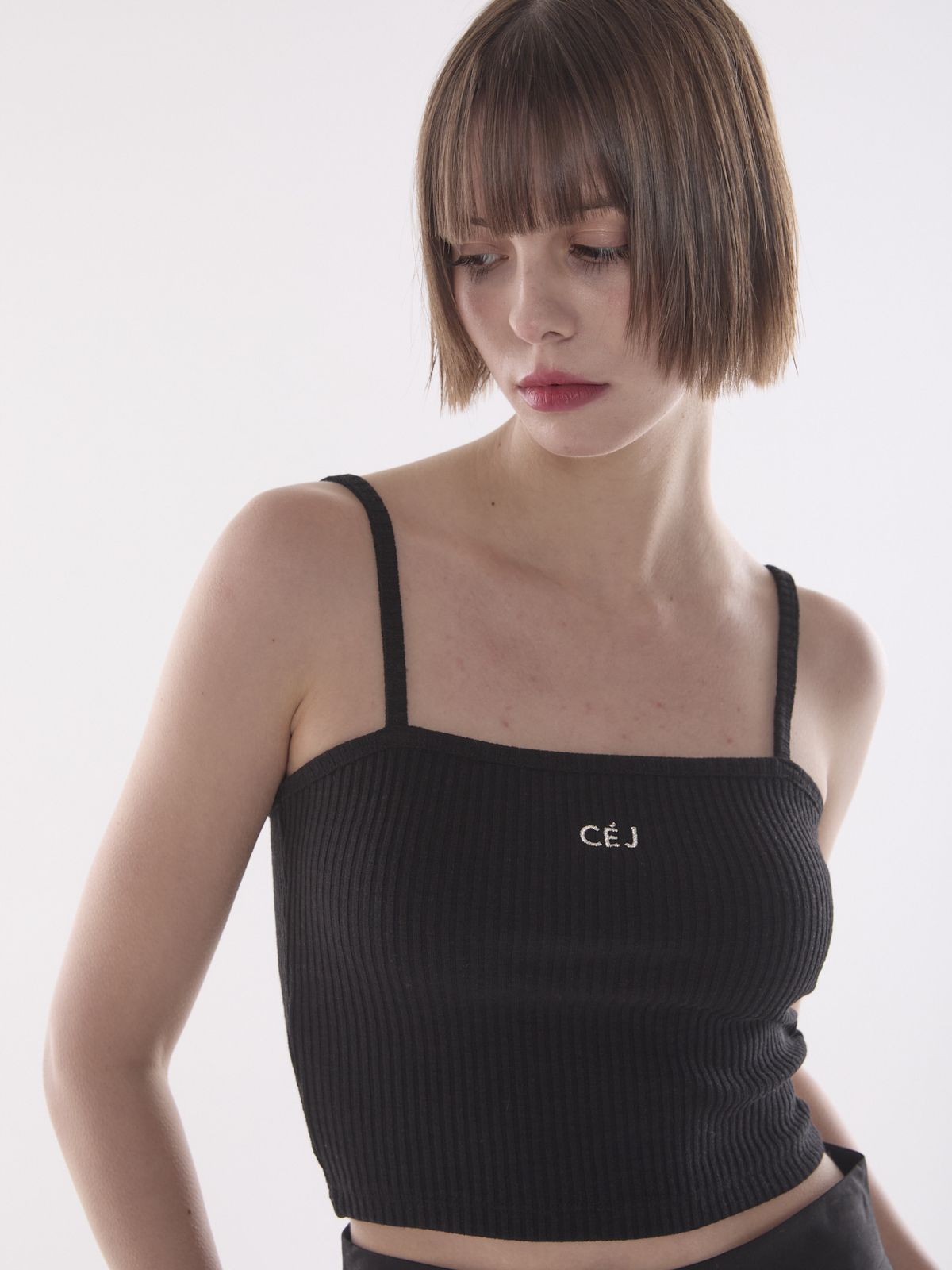 씨이제이(CEJ) 골지 탑