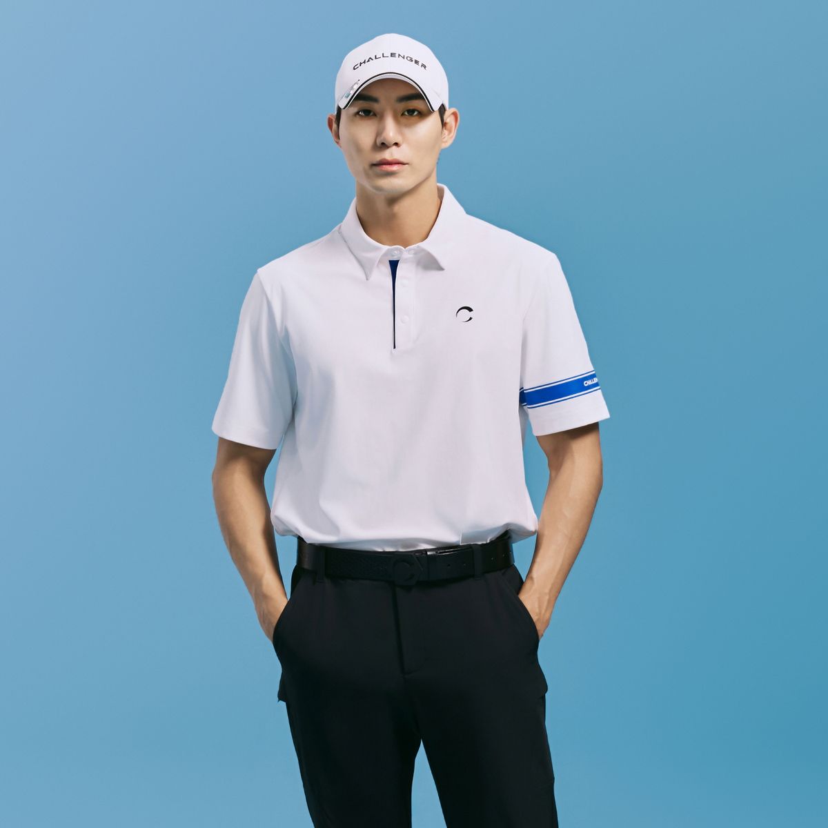 챌린저(CHALLENGER) 남성 폴리 소매 프린트 포인트 카라 반팔 티셔츠 화이트