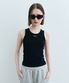 W U NECK SLEEVELESS black
