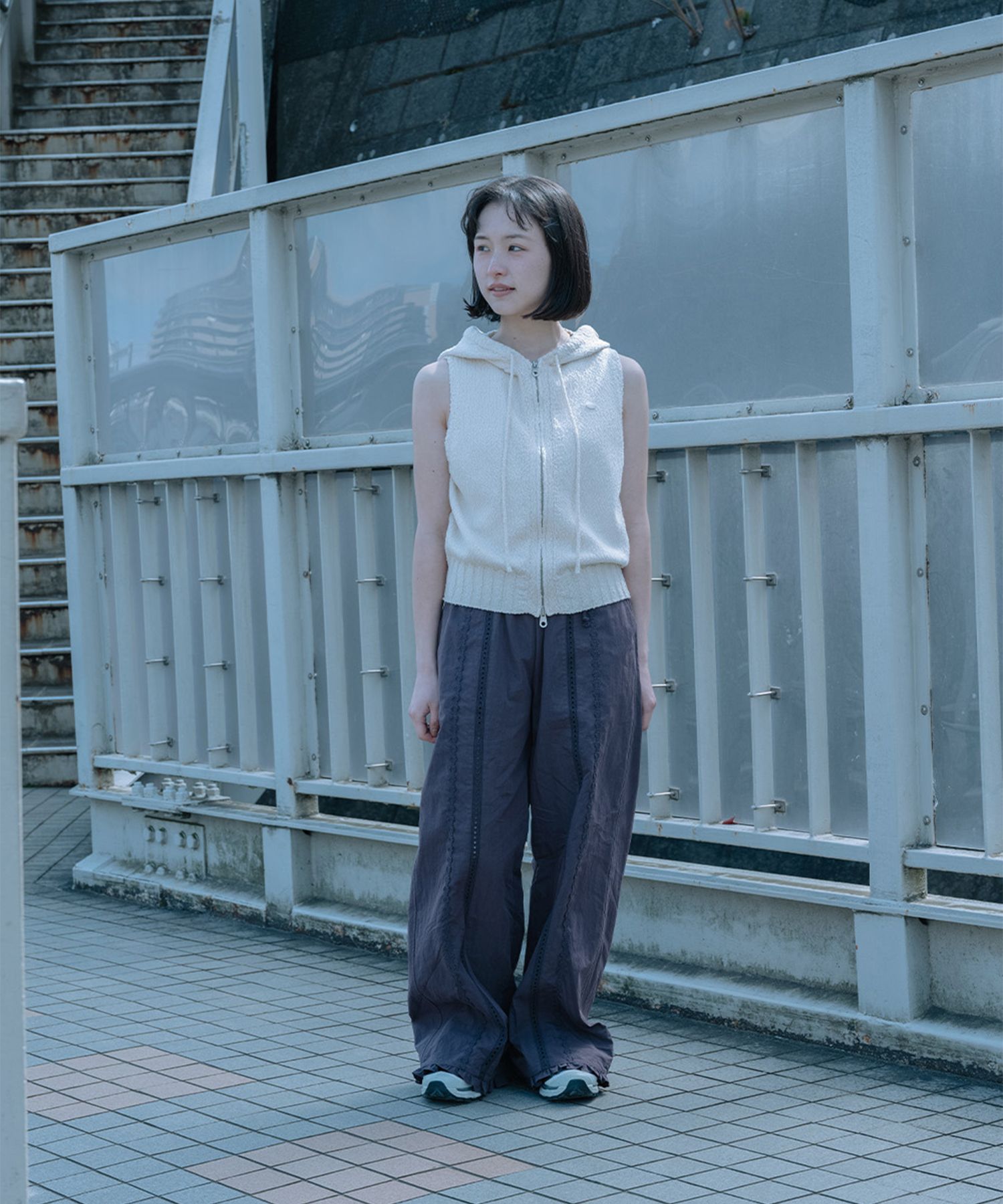 OHESHIO オヘシオ　FRILL WIDE PANTS ホワイト OHESHIO オヘシオ FRILL WIDE PANTS ホワイト - メルカリ