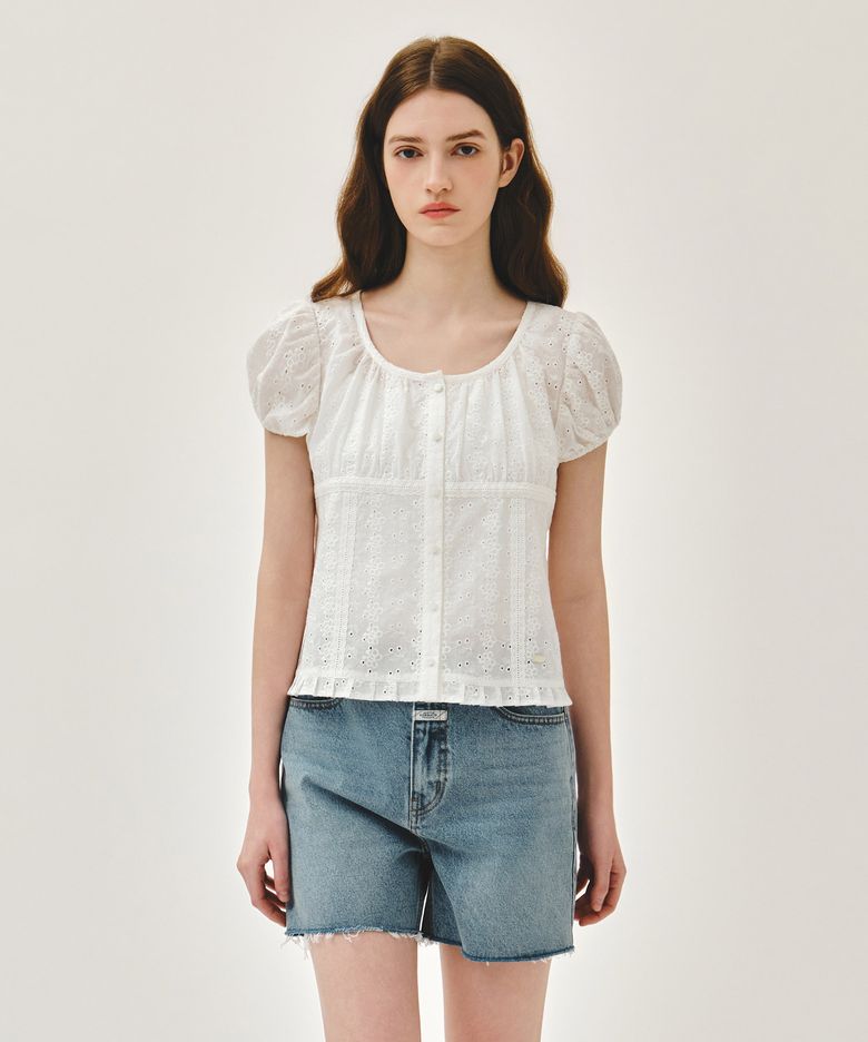 [고윤정착용] W PUFF SLEEVE LACE SHIRT white