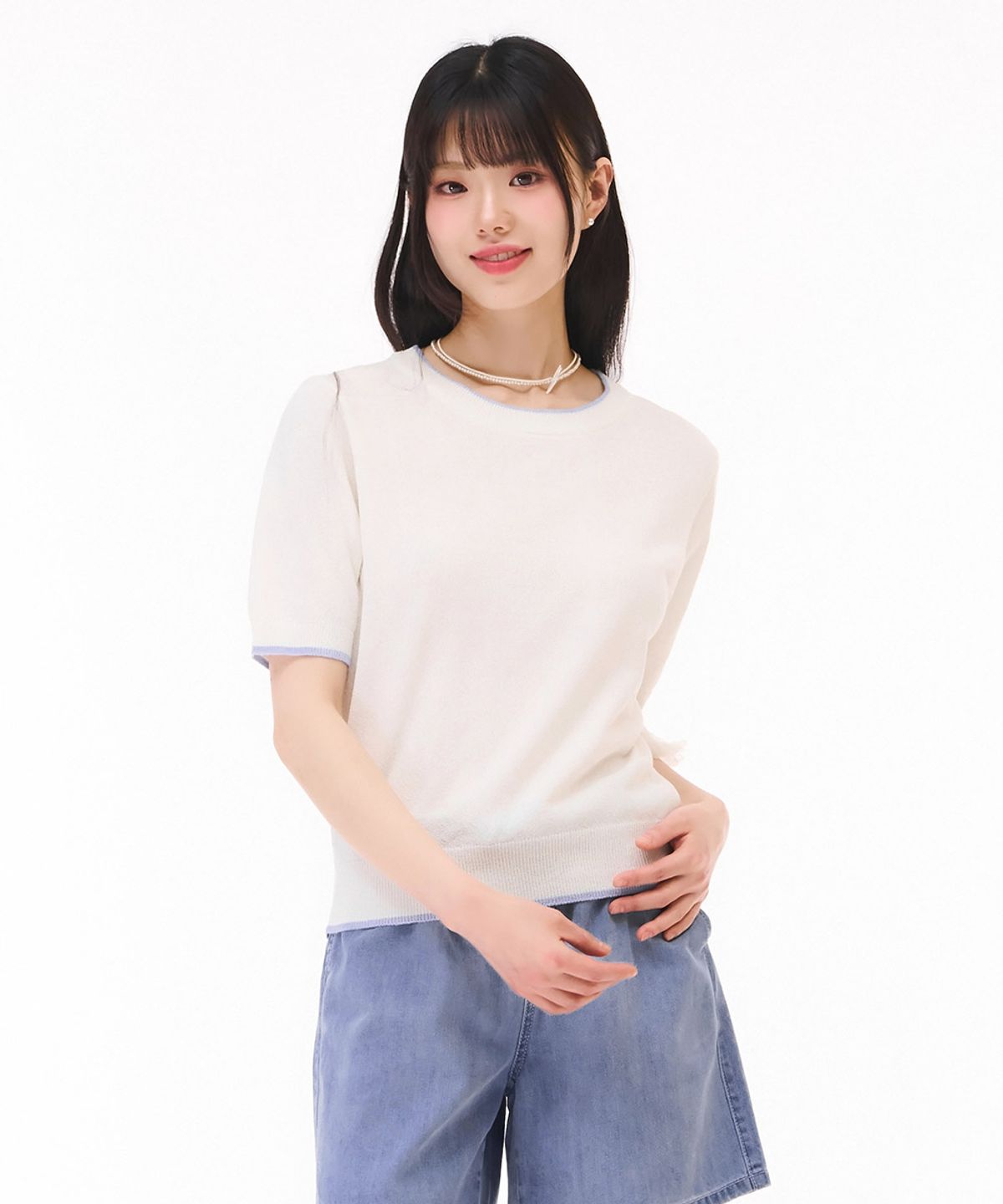 체이스컬트(CHASECULT) 여성 크루넥 팁배색 스웨터-화이트