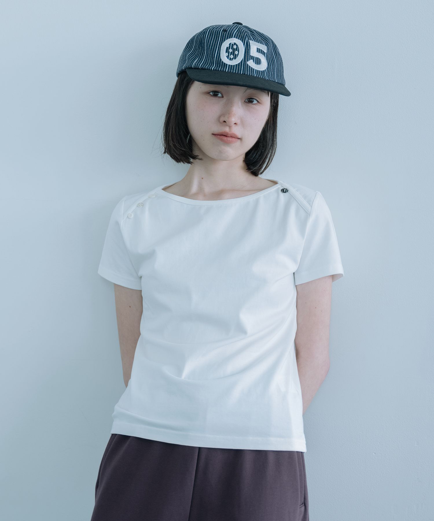 【Oheshio】 DOT BUTTON T-SHIRT 3色 MUSINSA | OHESHIO DOT BUTTON T-SHIRT, WHITE