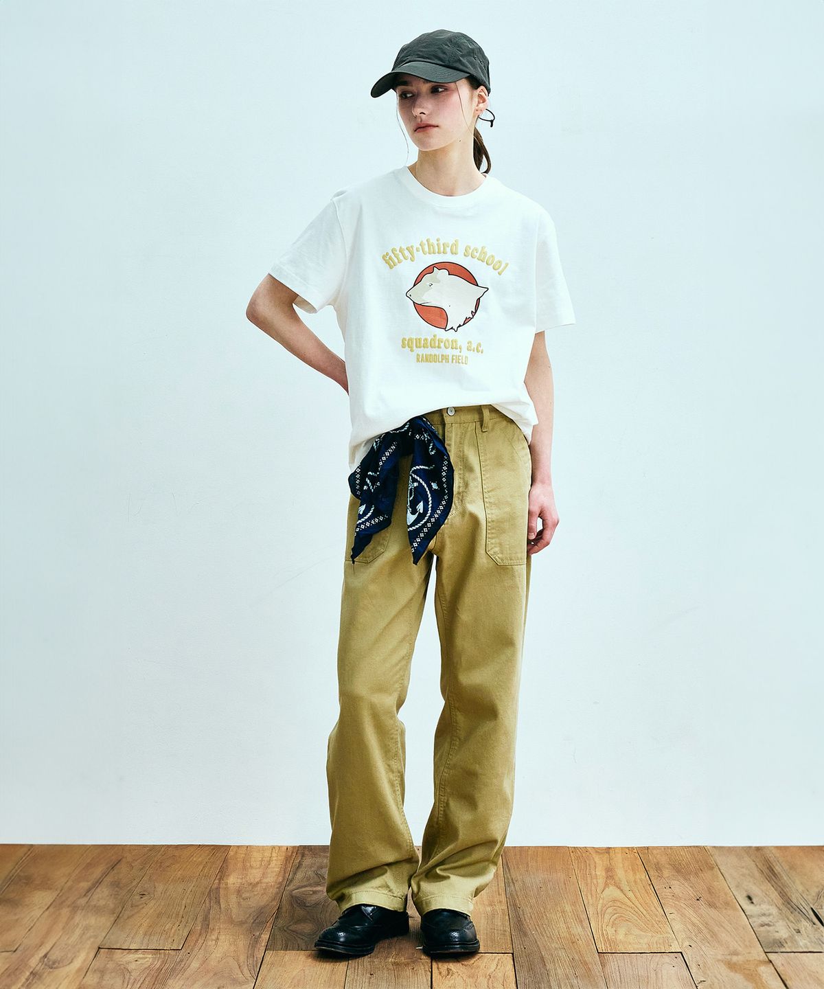 유니폼브릿지(UNIFORM BRIDGE) fifty third school s/s tee(womens) off white