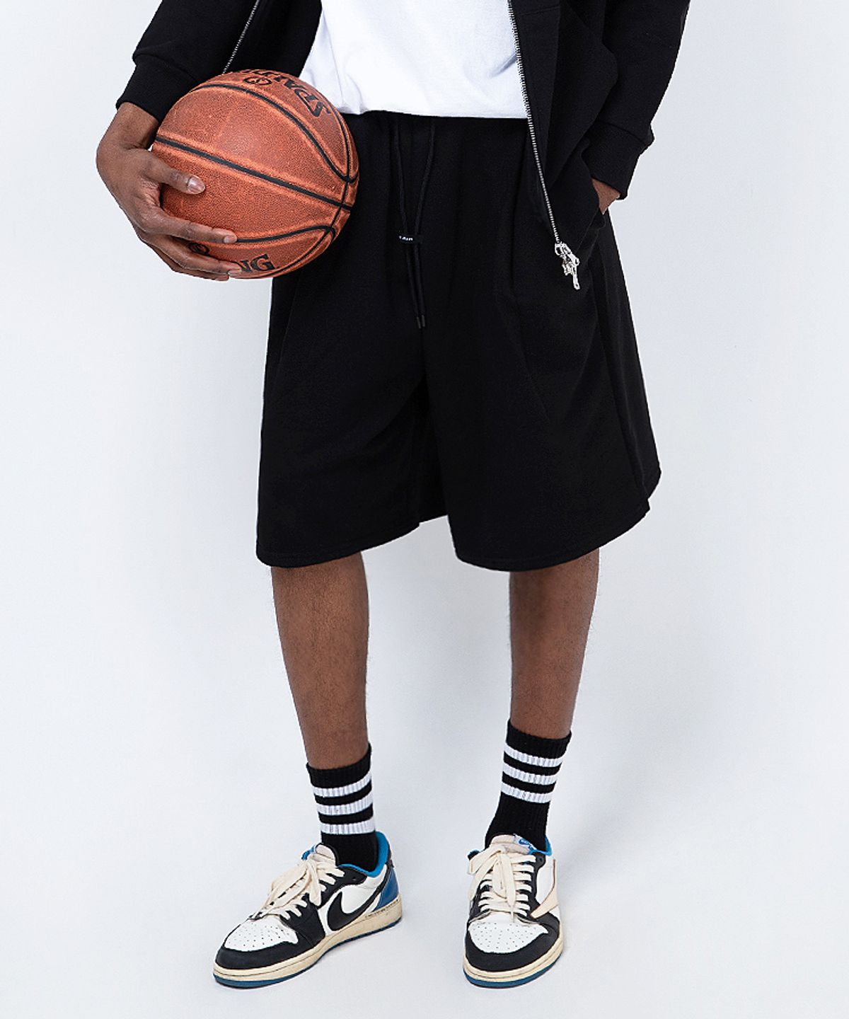스트라이크(STRIKE) Hoops Shorts (4 COLORS)