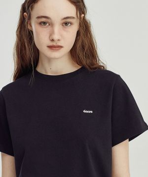 eeeaa 에센셜 반팔티 [블랙]