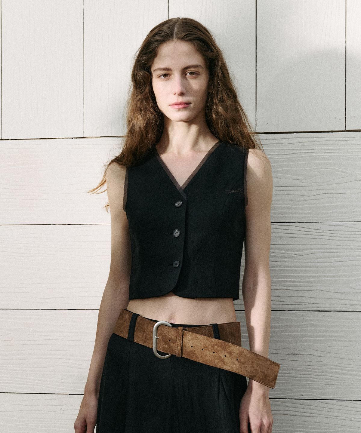 로라로라(ROLAROLA) ORGANZA FRILL VEST BLACK