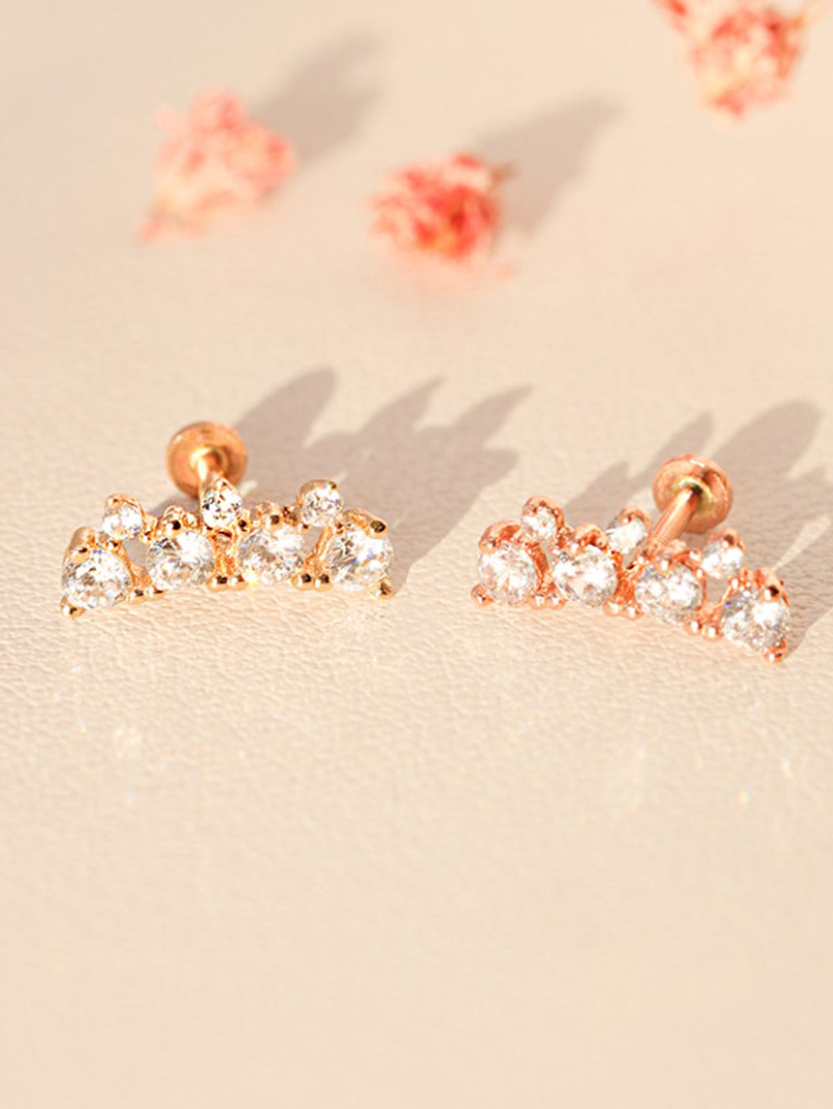 미니멀피어싱(MINIMALPIERCING) 14K 인터널 크라운 큐빅 커브 라블렛 피어싱