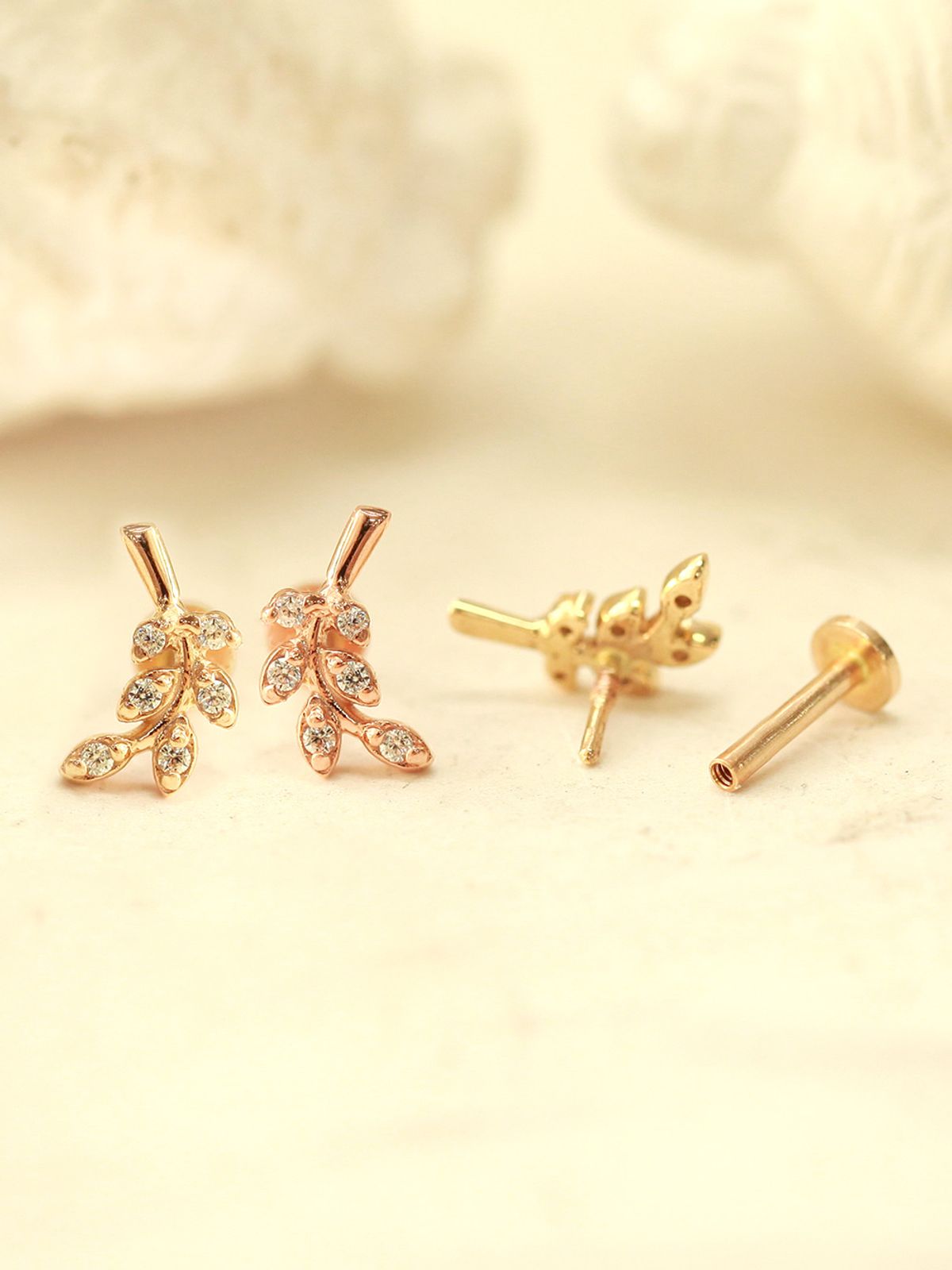 미니멀피어싱(MINIMALPIERCING) 14K 인터널 큐빅잎 리프 라블렛 트라거스 피어싱