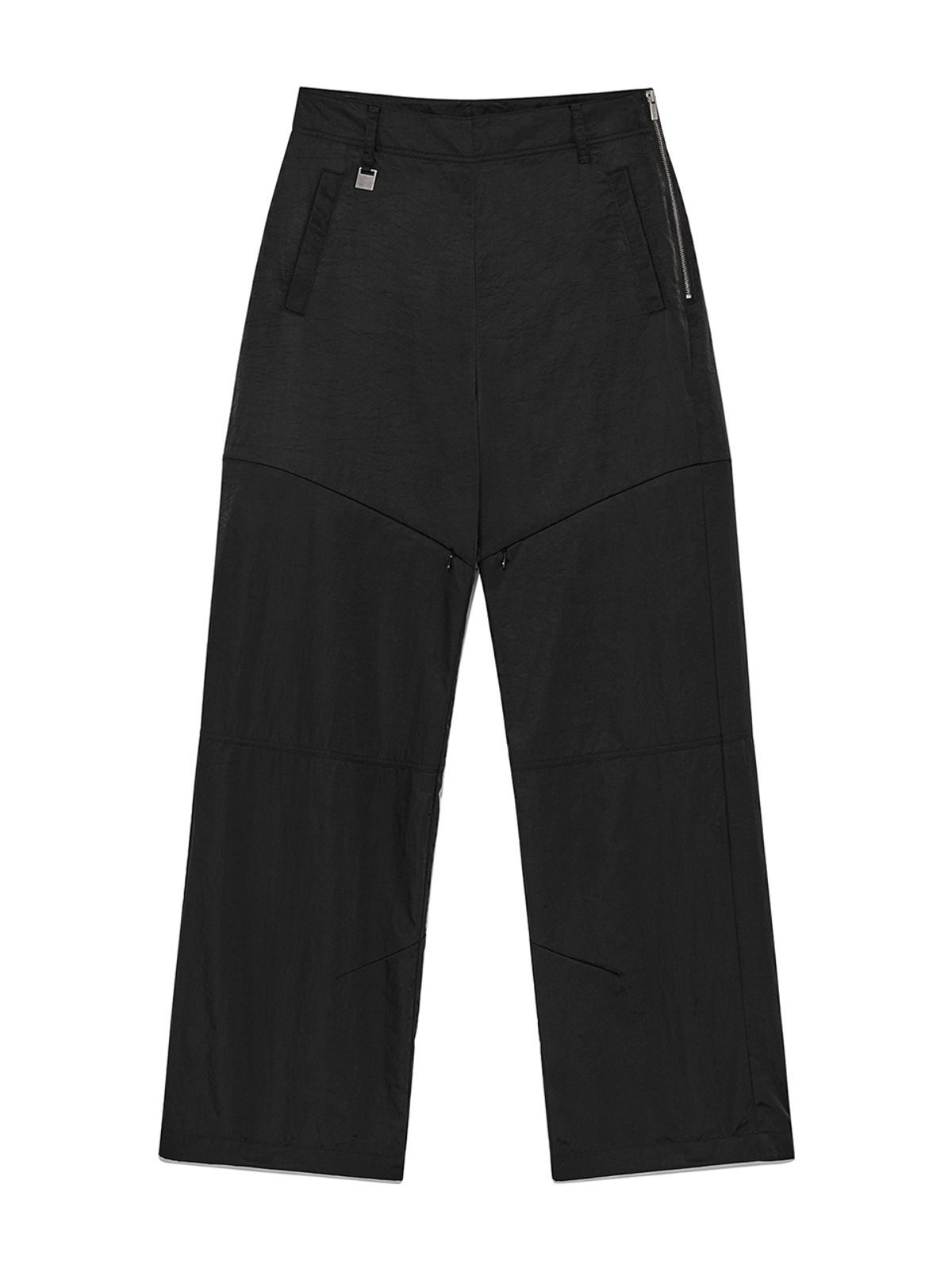 마뗑킴(MATIN KIM) ZIPPER DETAIL NYLON PANTS IN BLACK
