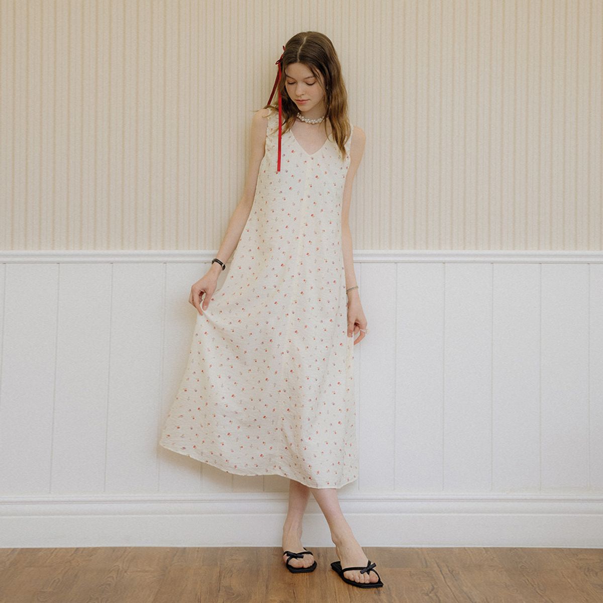 던드롭(DUNDROP) DD_V-neck flower dress_2color