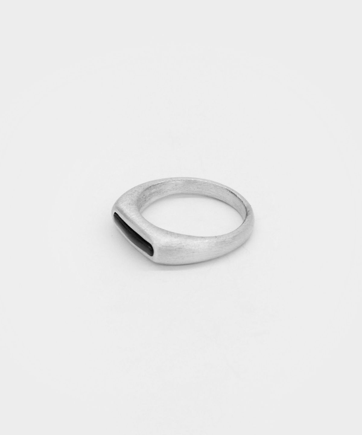 유스(YOUTH) Gemstone Ring - Silver