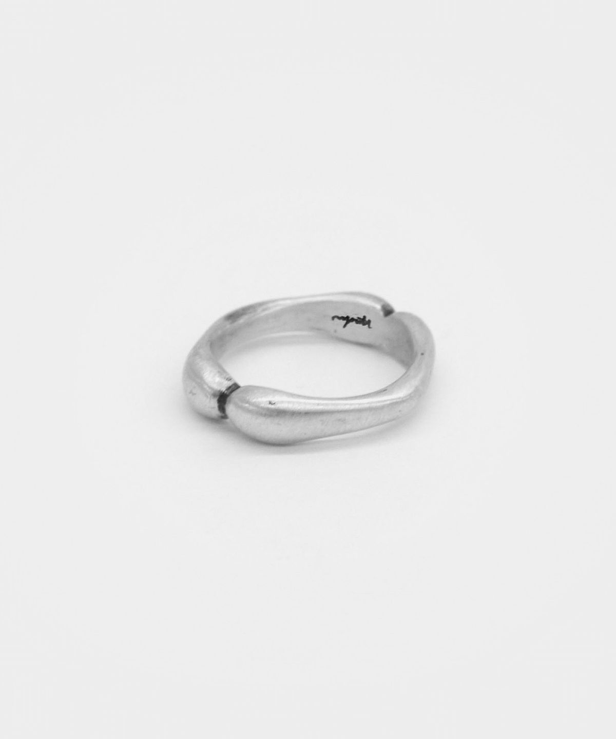 유스(YOUTH) Organic-Shaped Ring - Silver
