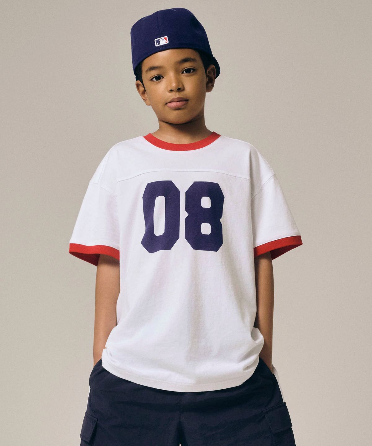 테이크이지 키즈(TAKEASY KIDS) 자이언트핏 링거 티셔츠 (화이트/배색레드)