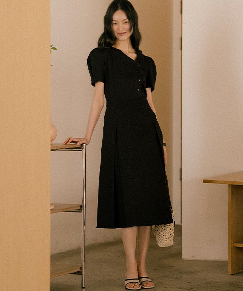 ★TILL I DIE★ Unbalance button dress TISU01OP04_Black MUSINSA公式 | TILL I DIE Unbalance button dress TISU01OP04_Black