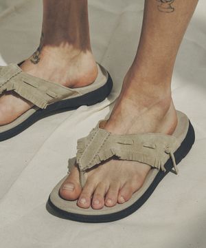 더 루즈 플리플랍 R25M703 (베이지 스웨이드)