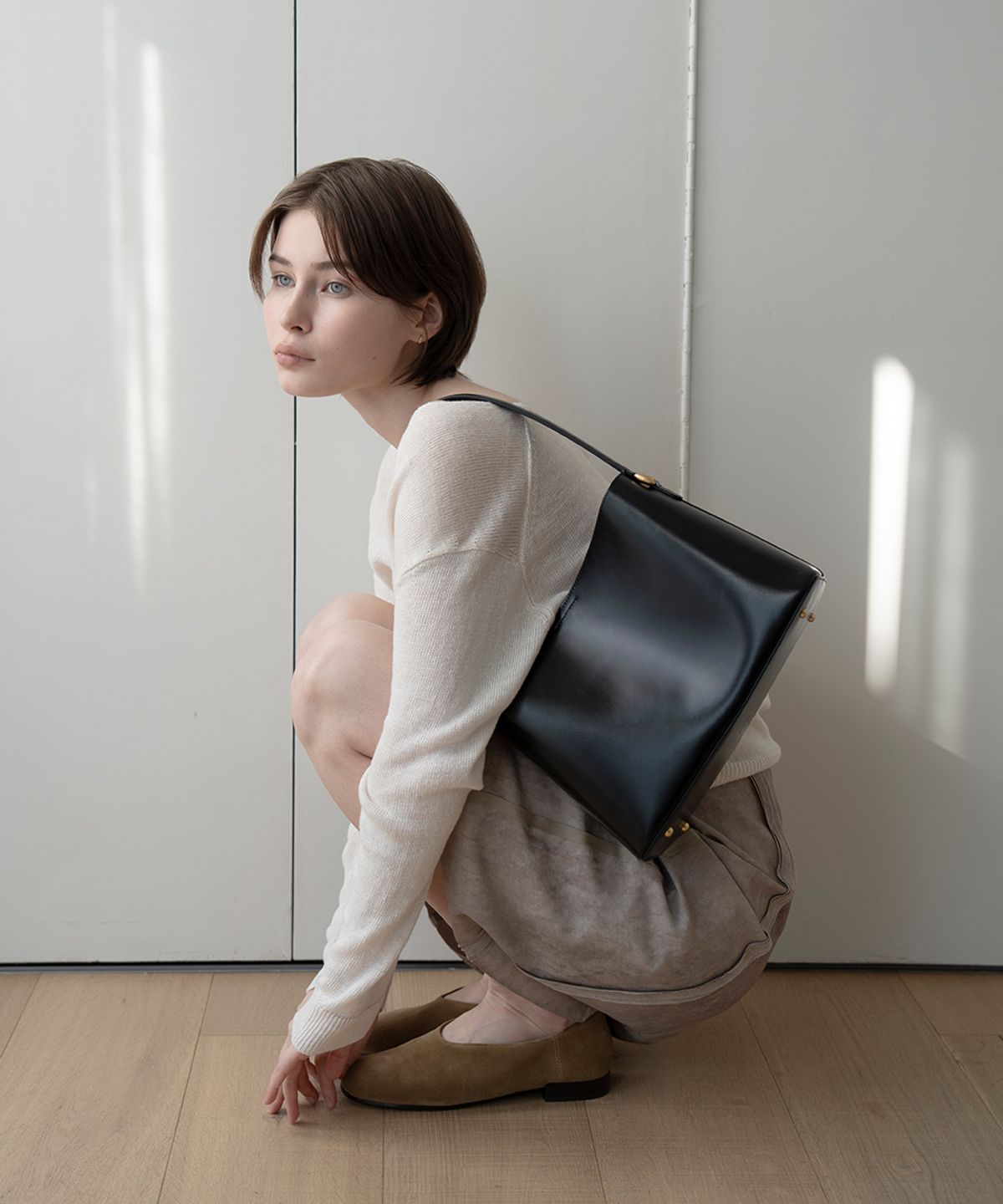 셀솝(SELSOP) 포이나백 POYNA BAG / black