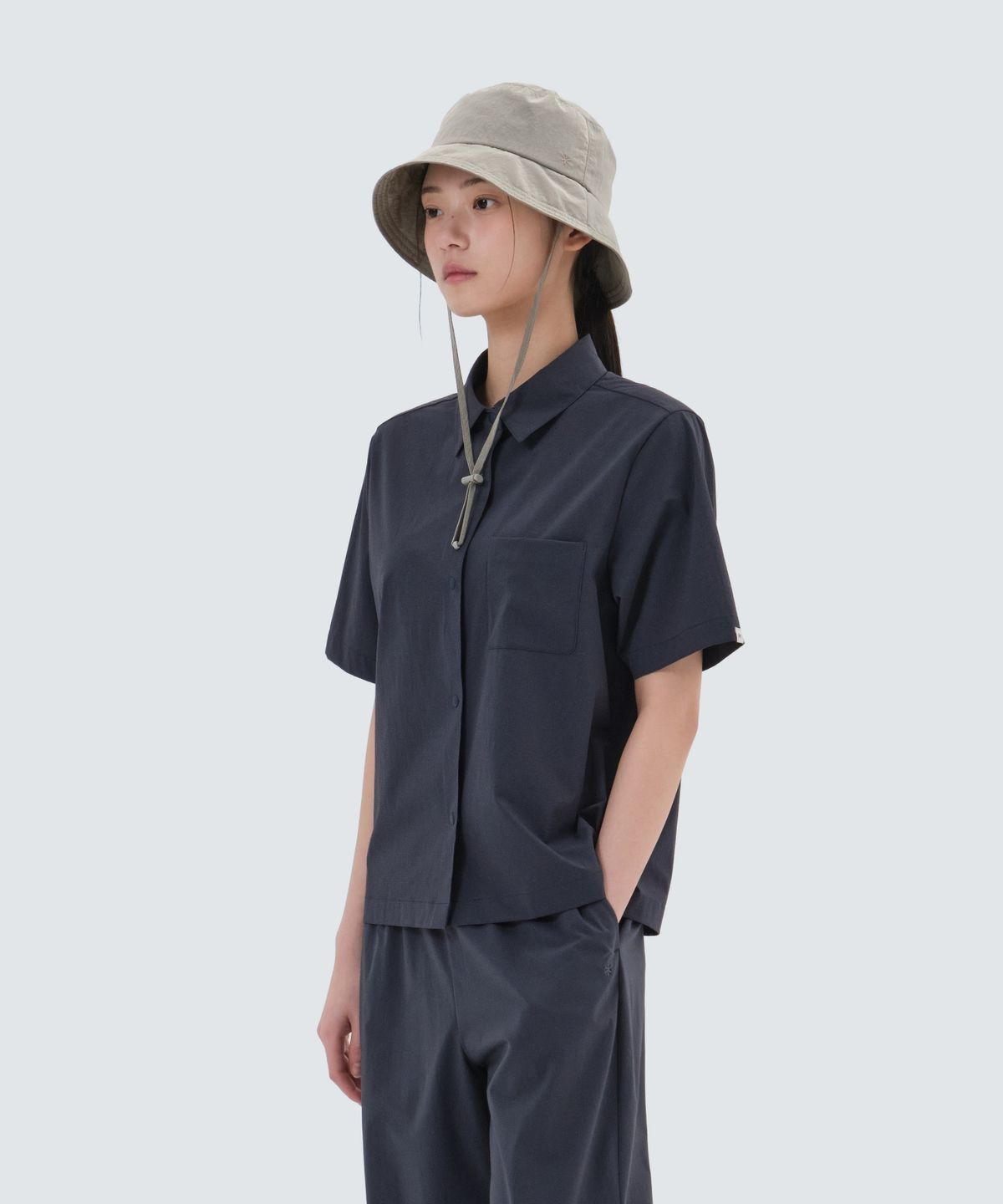 스노우피크 어패럴(SNOWPEAK APPAREL) 에어닷 여성 포켓 반팔 셔츠 (S25MWTSH35) Navy