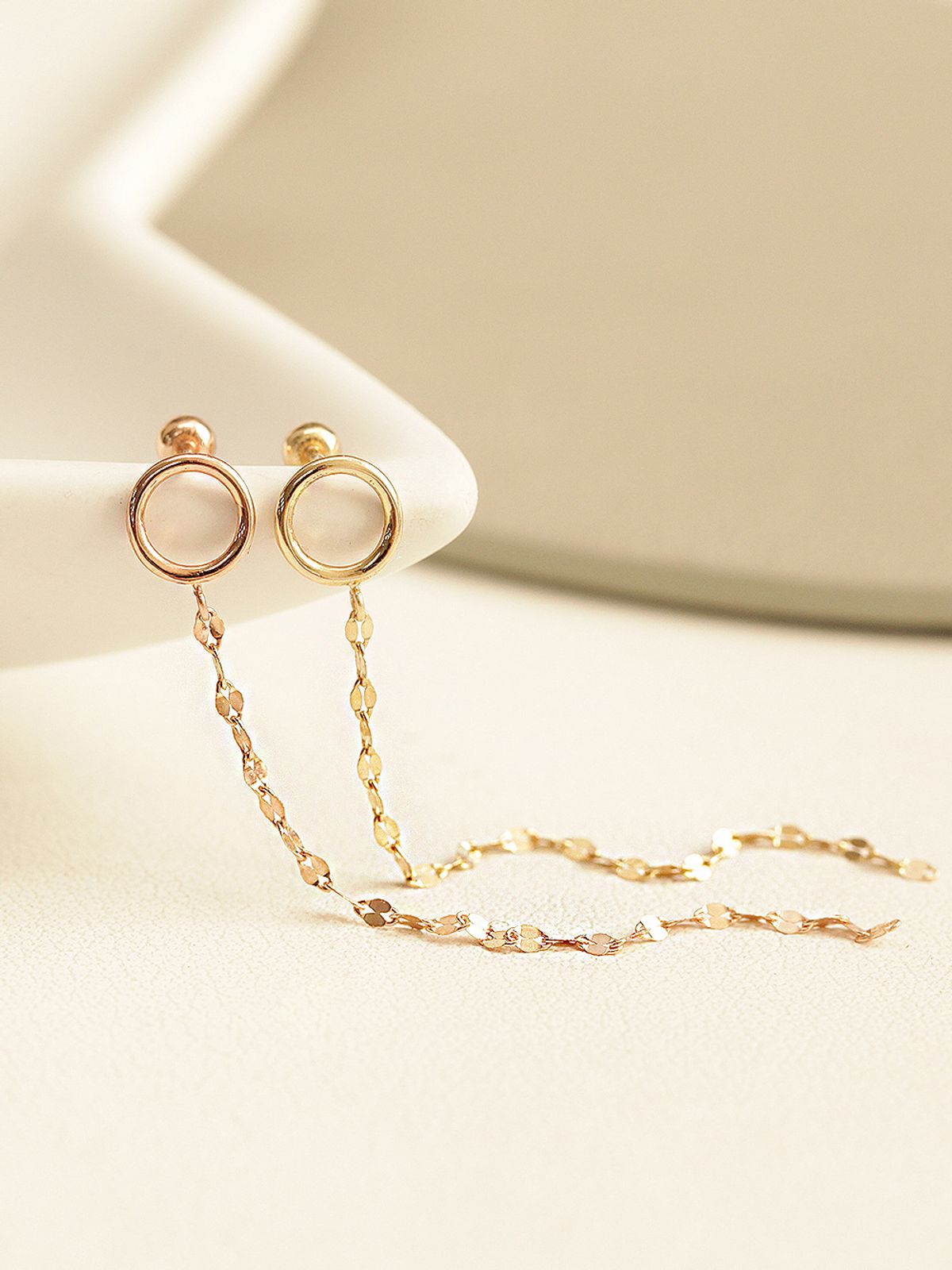 미니멀피어싱(MINIMALPIERCING) 14K 샤인 컷팅 드롭 롱 체인 써클 피어싱 귀걸이