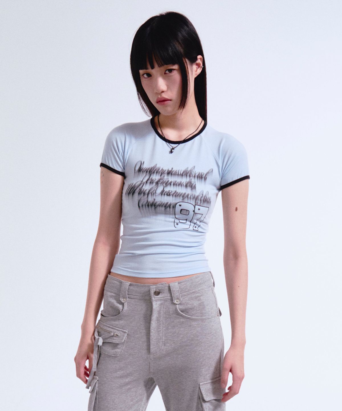 프렌다(PRENDA) LETTERING 97 RAGLAN RINGER TEE SKY BLUE