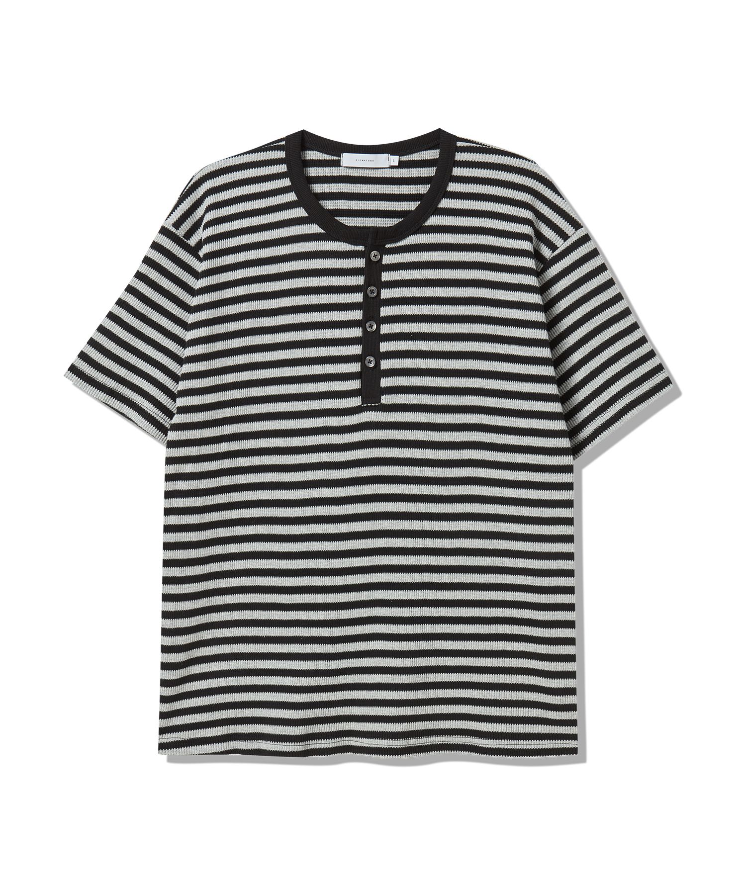 MUSINSA | SIGNATURE Stripe Henley Neck Short Sleeve T-Shirt [Black]