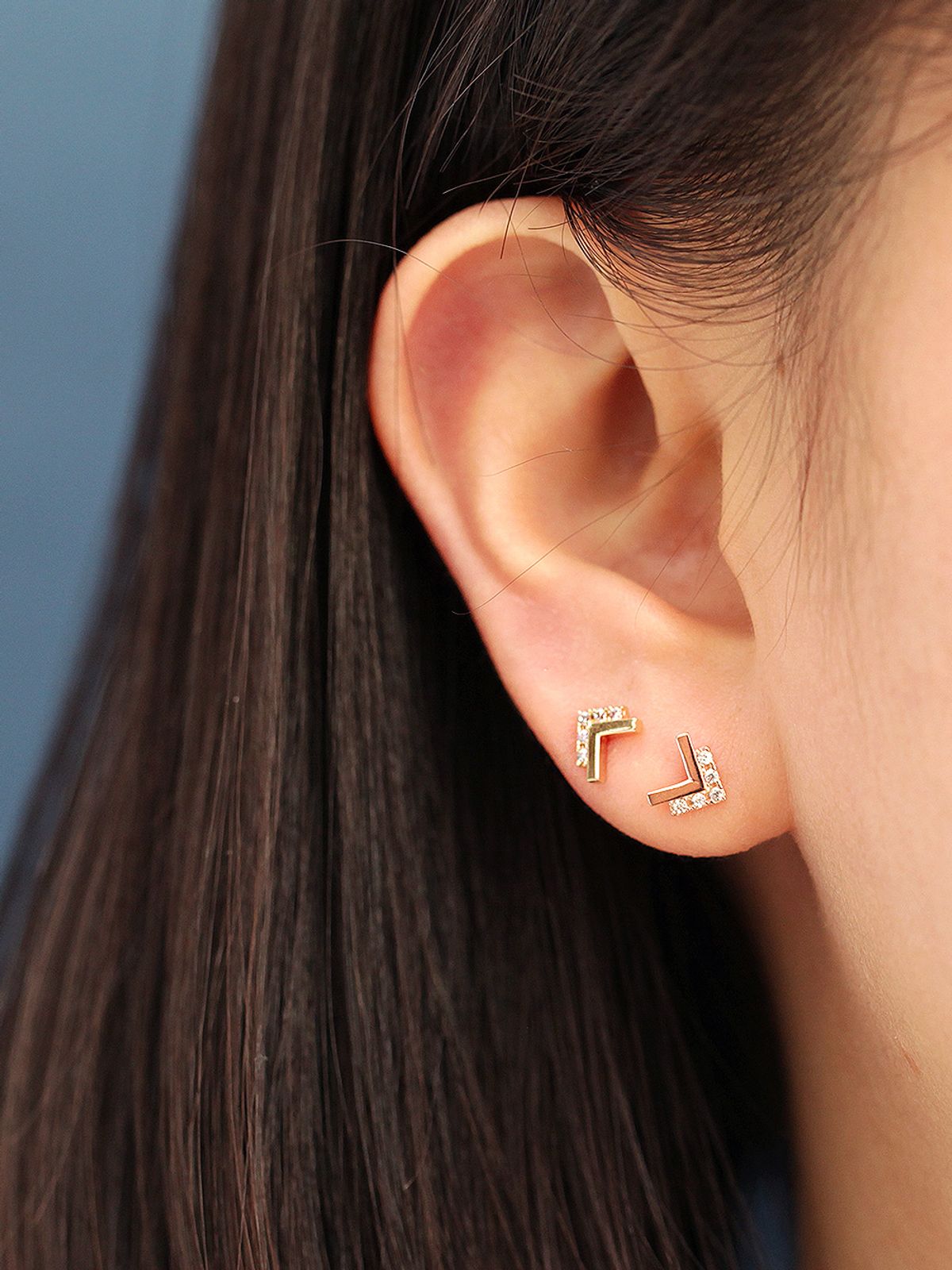 미니멀피어싱(MINIMALPIERCING) 14K 더블 브이 큐빅 피어싱 귀걸이