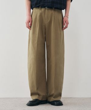 아크 세미 벌룬 치노 팬츠 [BEIGE]