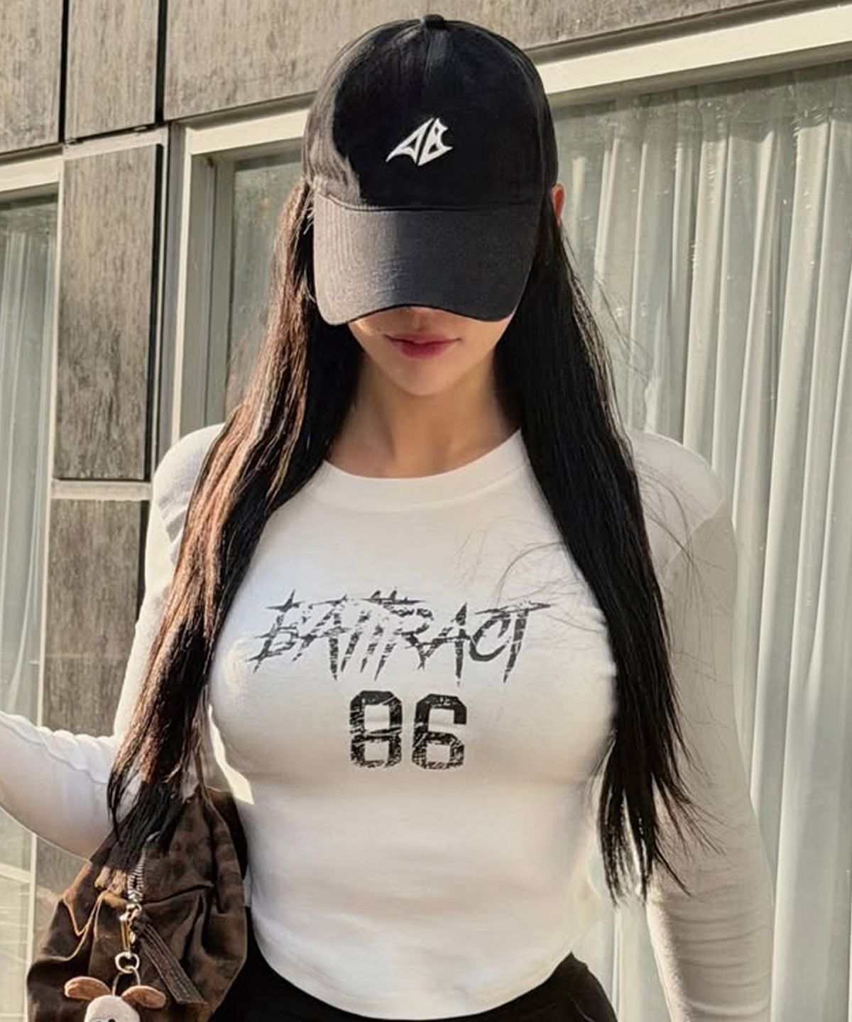베트랙트(BATTRACT) 딥핏 심볼 로고 볼캡 블랙