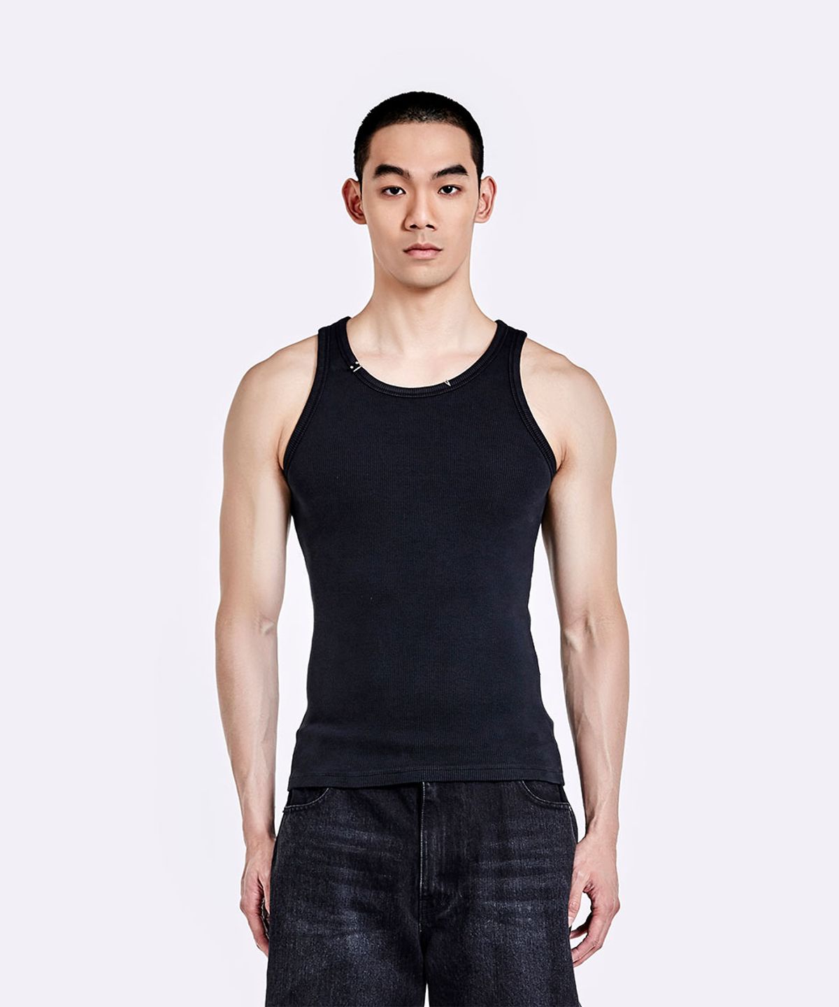 51퍼센트(51PERCENT) Piercing sleeveless - Washed black