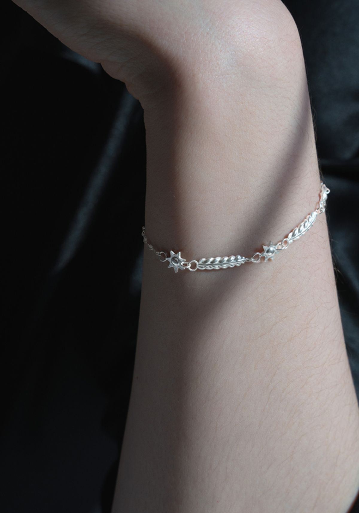 오버그레이(OVERGREY) Sun with laurel Bracelet