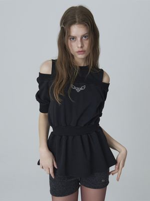 오프숄더 엔젤 큐빅 티셔츠 - 블랙