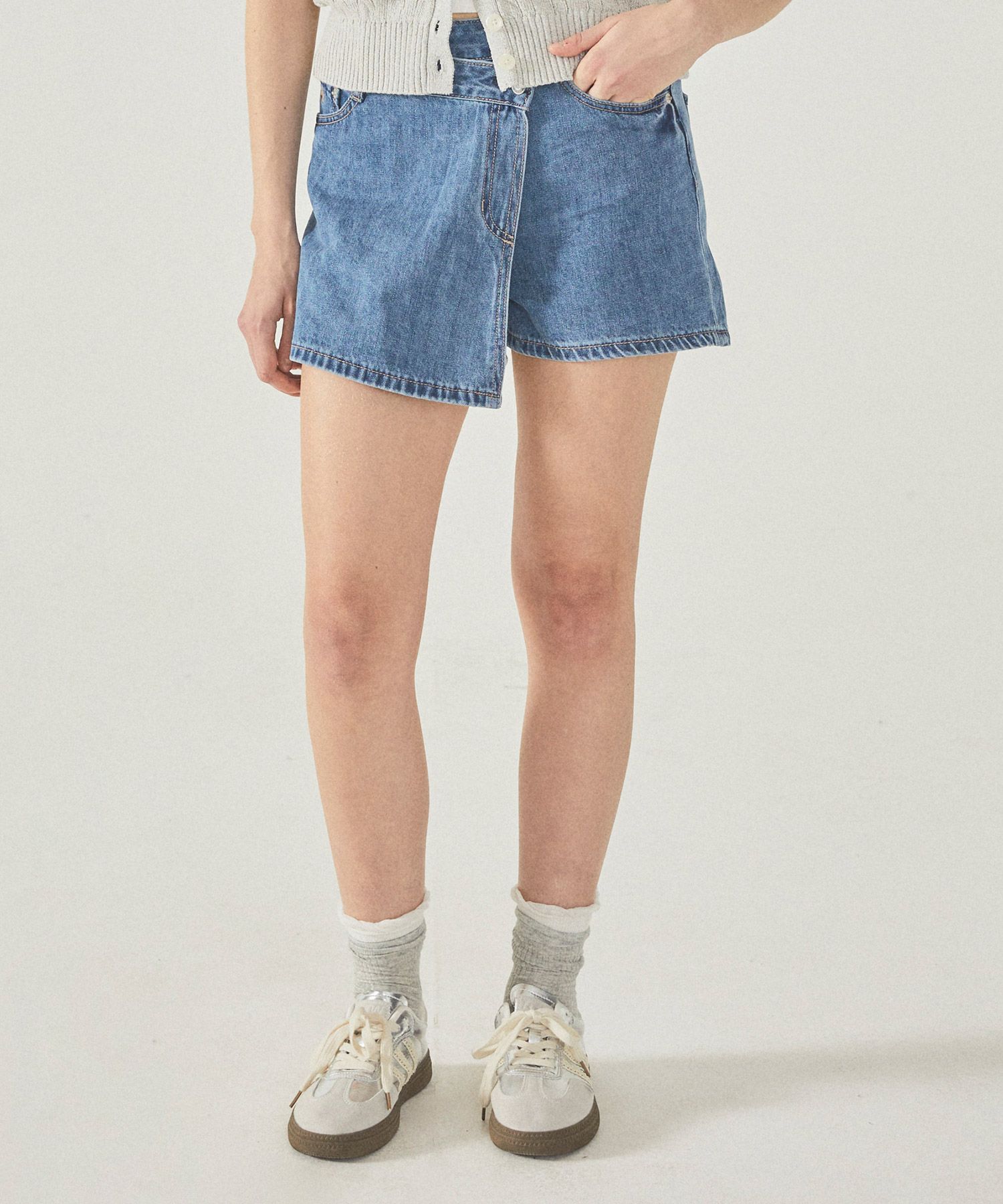 후아유(WHO.A.U) Denim Wrap Skirt Pants / WHTJF2649F - 사이즈