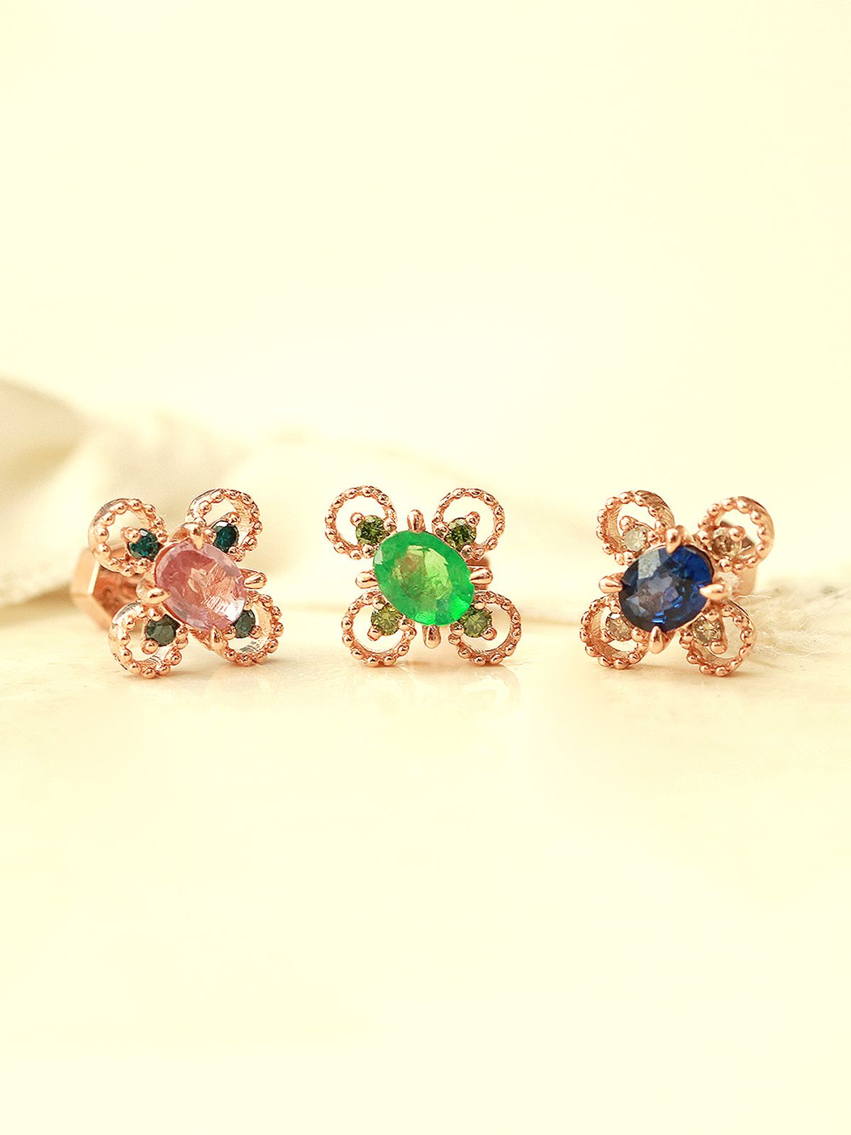 미니멀피어싱(MINIMALPIERCING) 14K 엔틱 다이아 플라워 피어싱