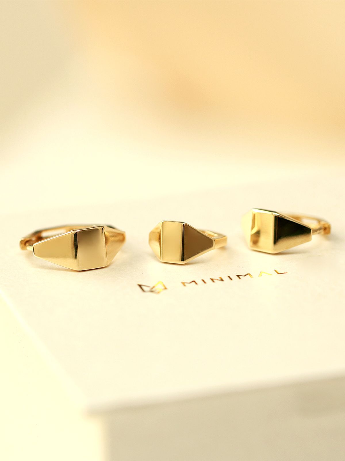 미니멀피어싱(MINIMALPIERCING) 14K 엣지 사각 원터치 링 귀걸이