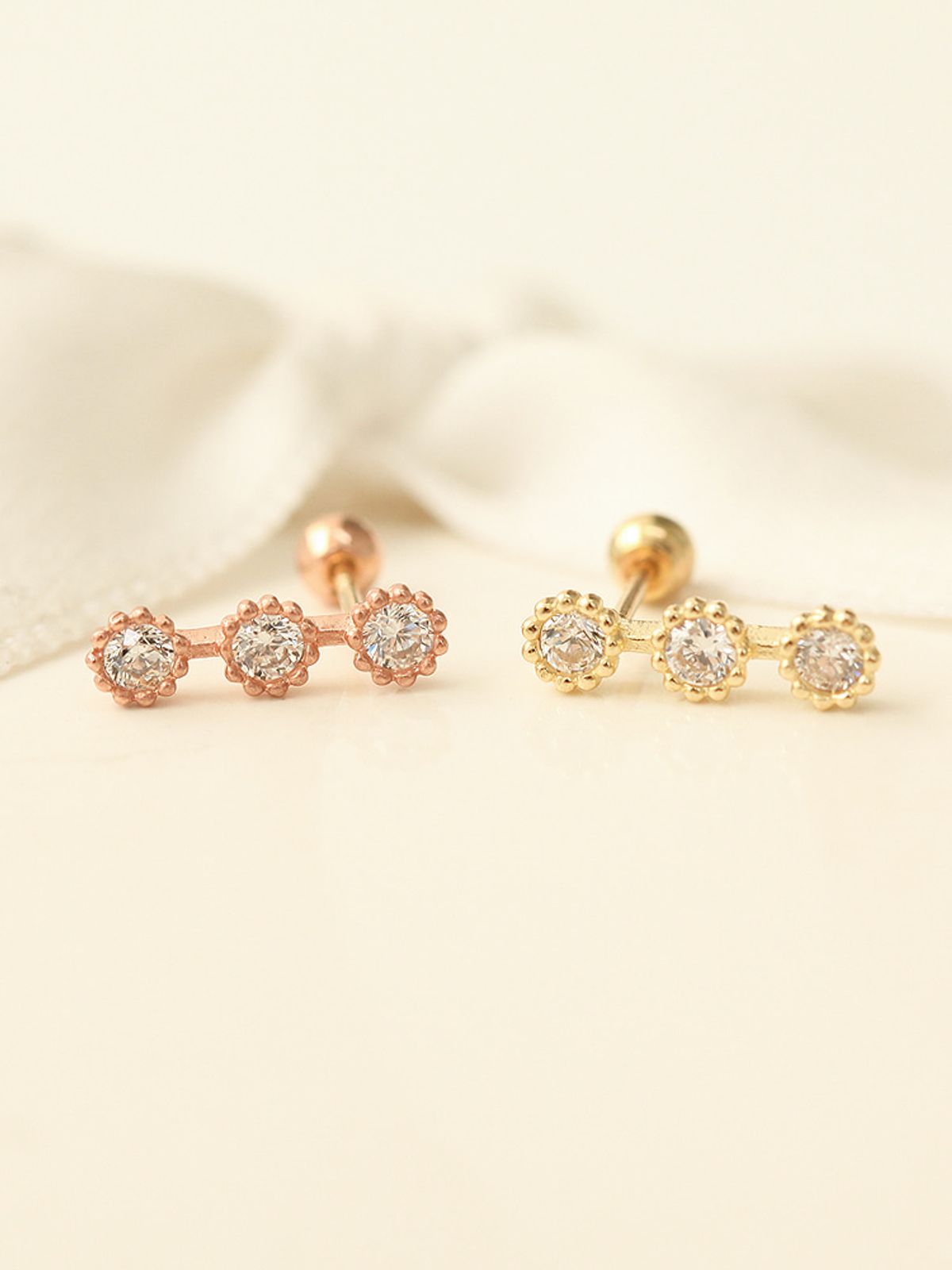 미니멀피어싱(MINIMALPIERCING) 14K 트리플 써클 큐빅 피어싱 귀걸이
