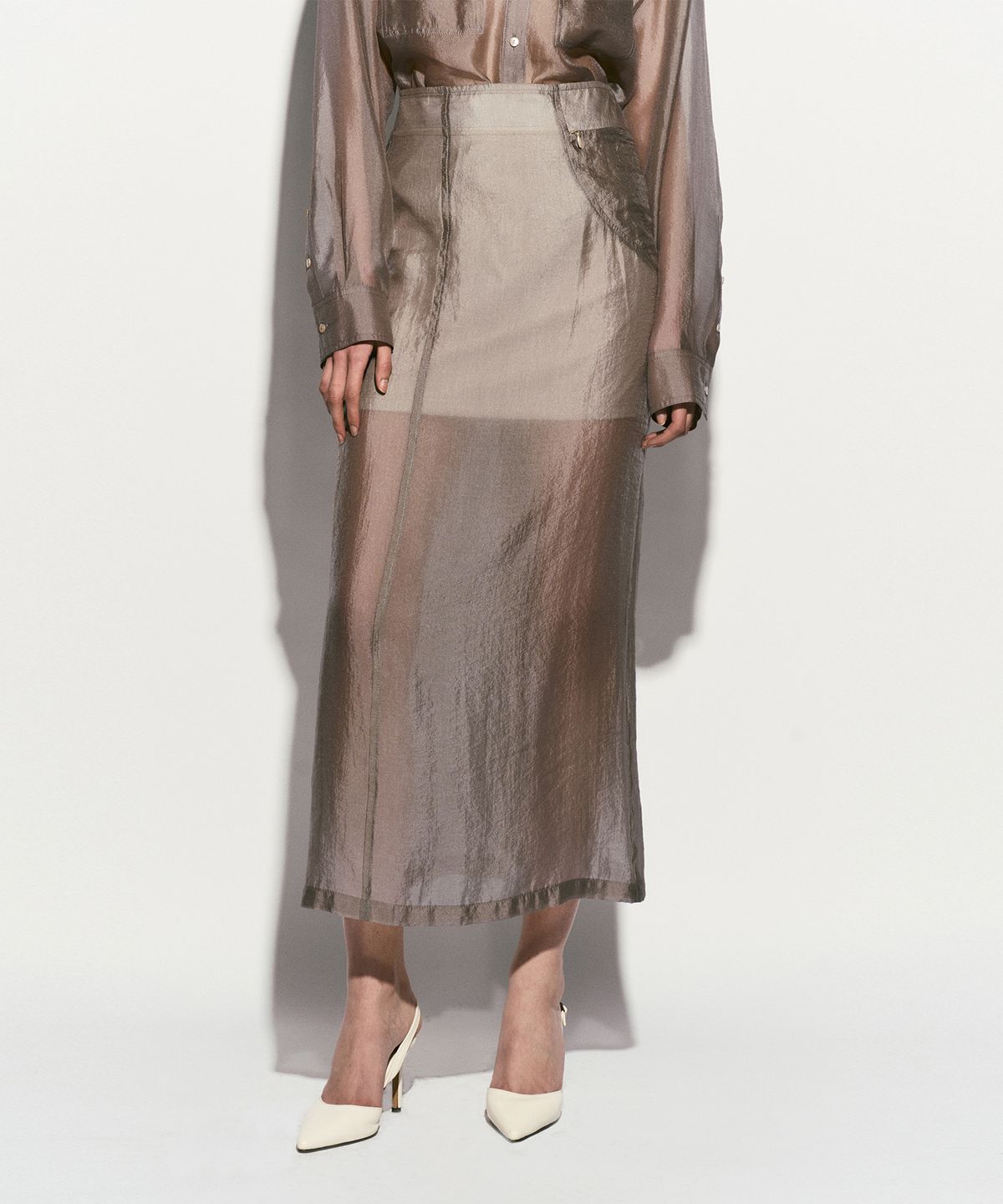 리이(RE RHEE) SHEER CUPRO MAXI SKIRT BEIGE