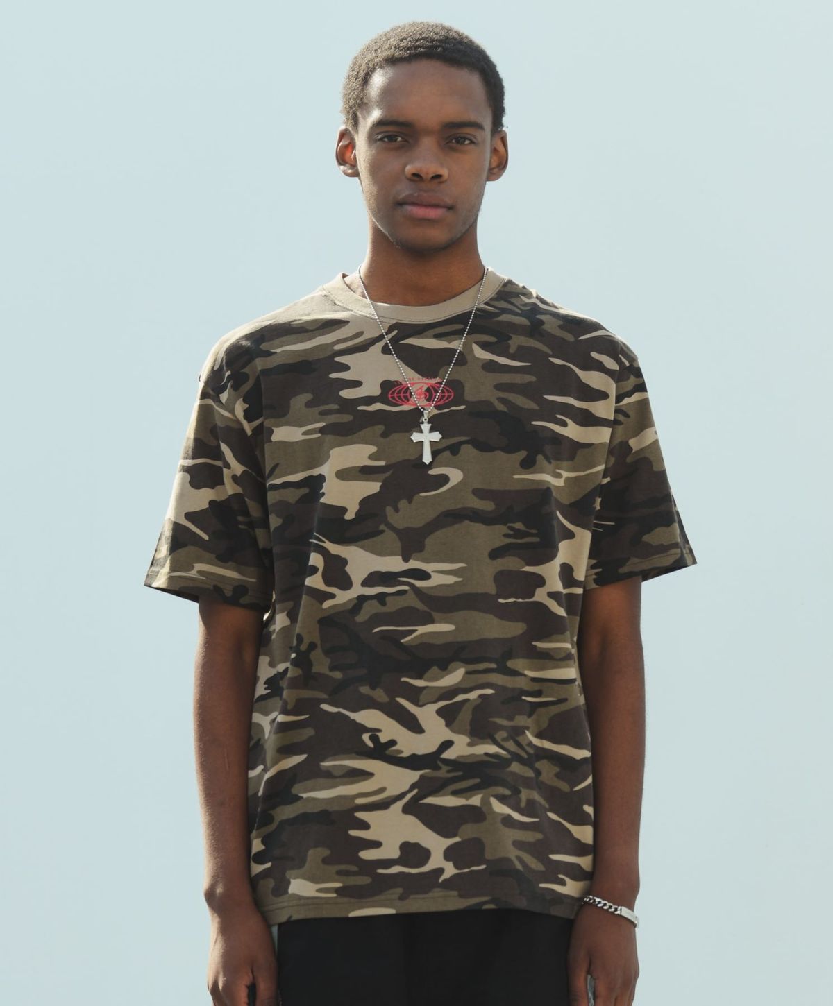 바쥬비쥬(BAJOO BIJOO) BABIHOUSE CAMO T-SHIRT [BEIGE]