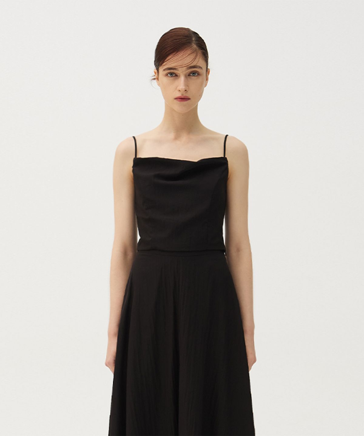 므아므(MMAM) Minimal sleeveless top