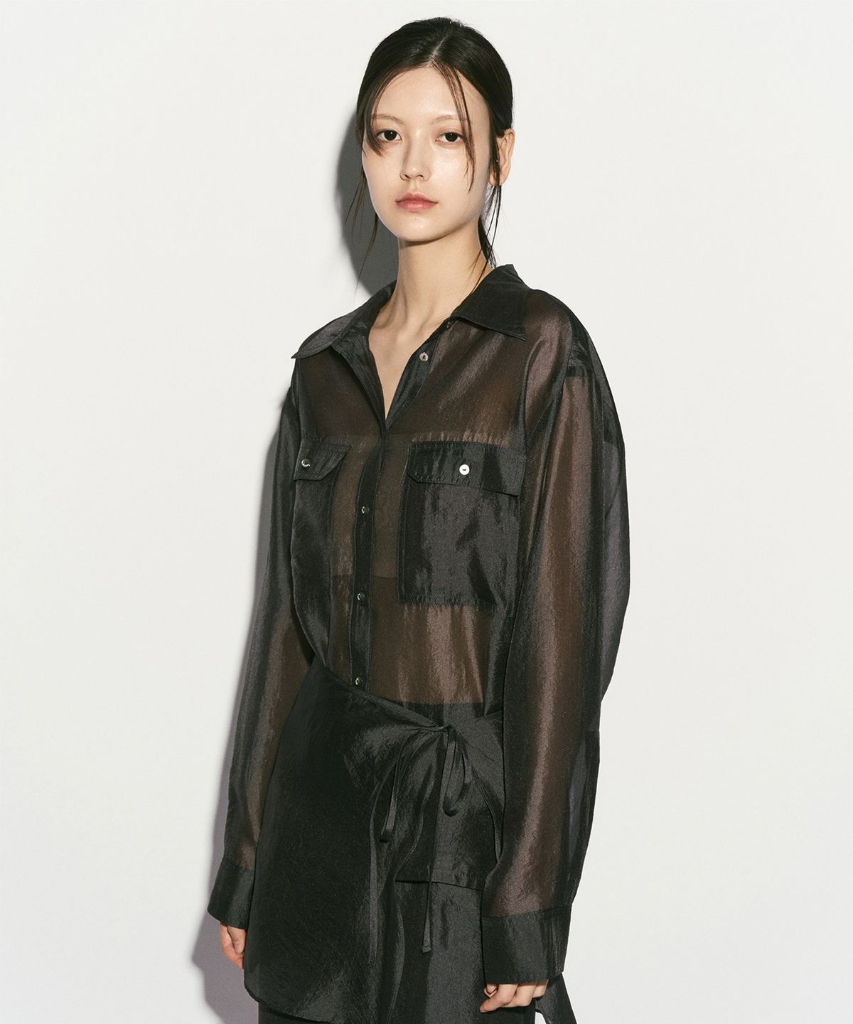 리이(RE RHEE) SHEER CUPRO SHIRTS MIDNIGHT NAVY