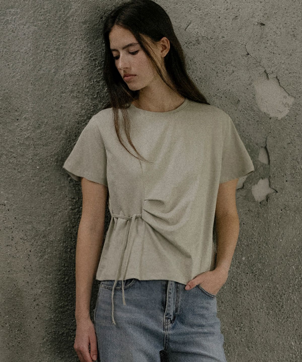 노운베러(KNOWNBETTER) Side tuck strap T-shirt [KNSS03TS09]_Mint beige