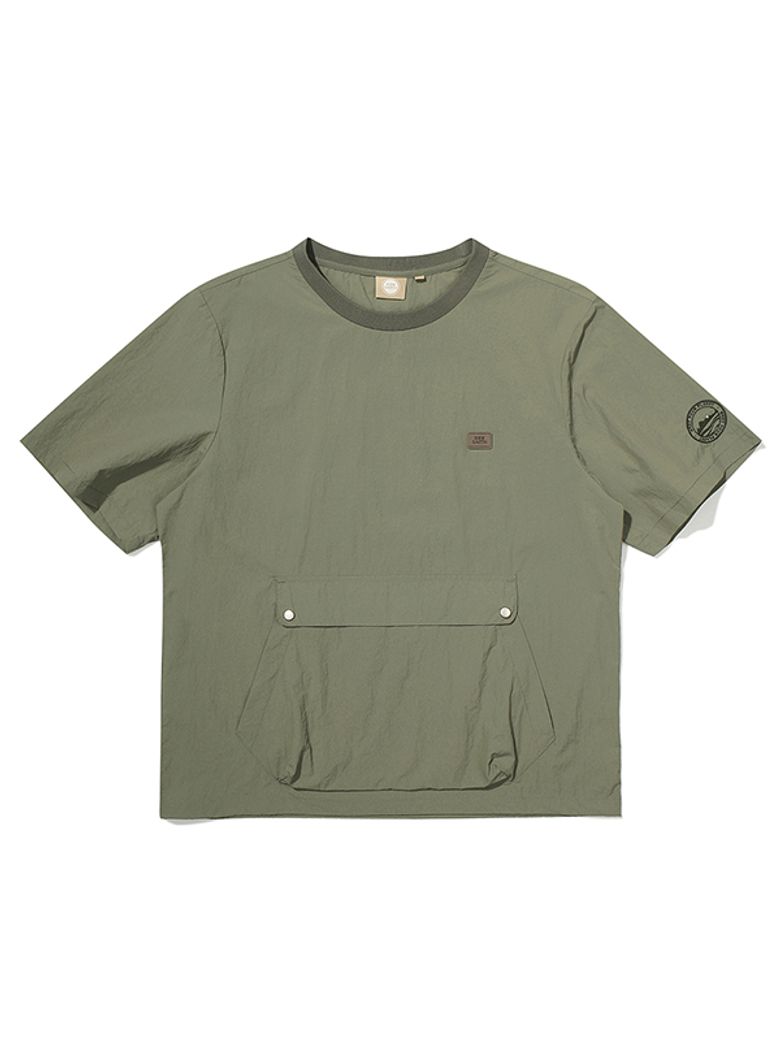 캥거루 포켓 우븐 라운드 티셔츠_Ash Khaki