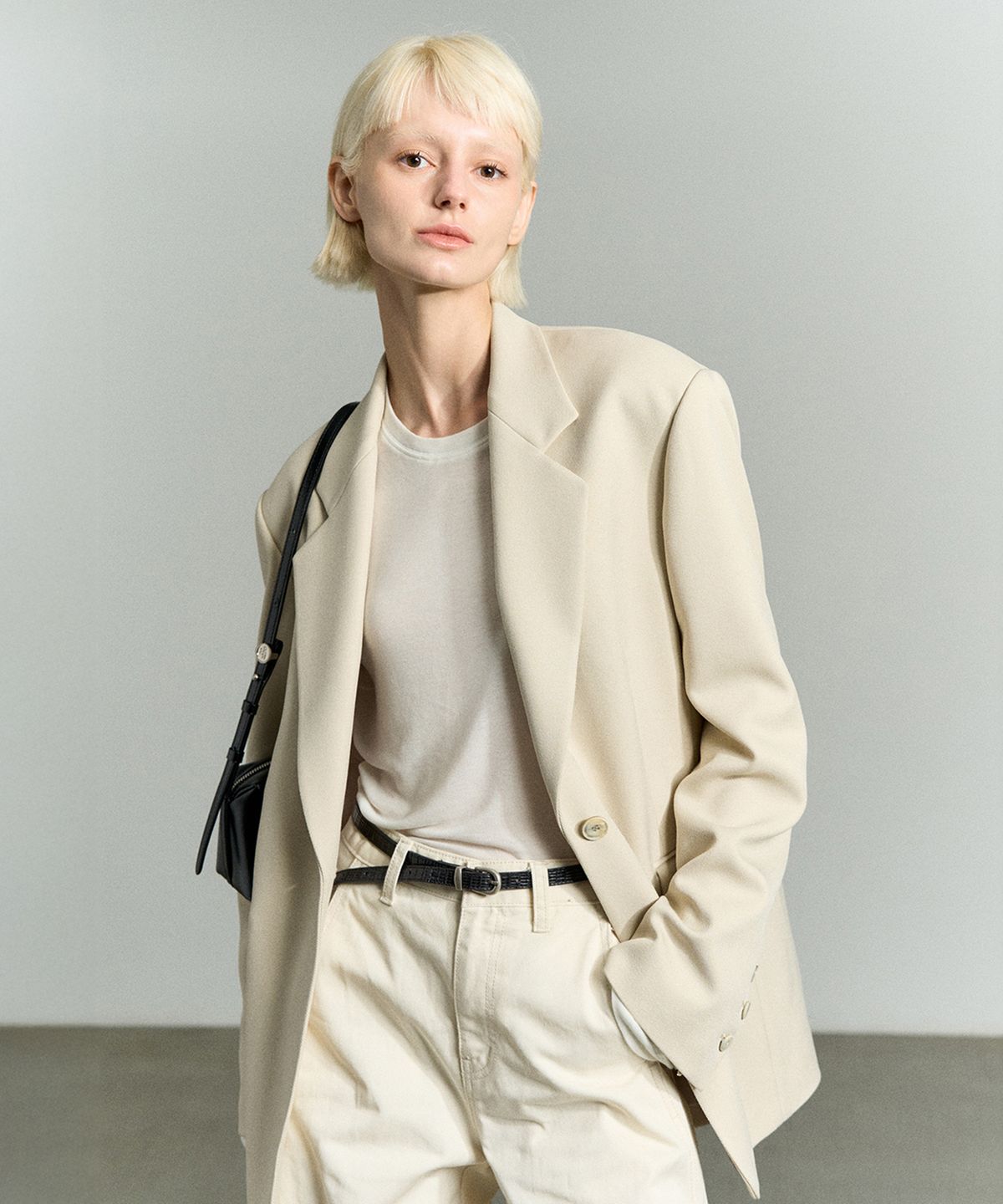 리이(RE RHEE) SINGLE-BREASTED OVERSIZED JACKET BEIGE