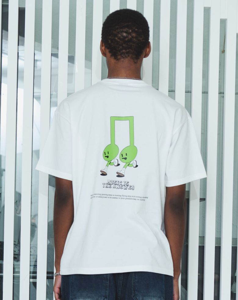 MUSICAL NOTE GRAPHIC T-SHIRT  [WHITE-GREEN]