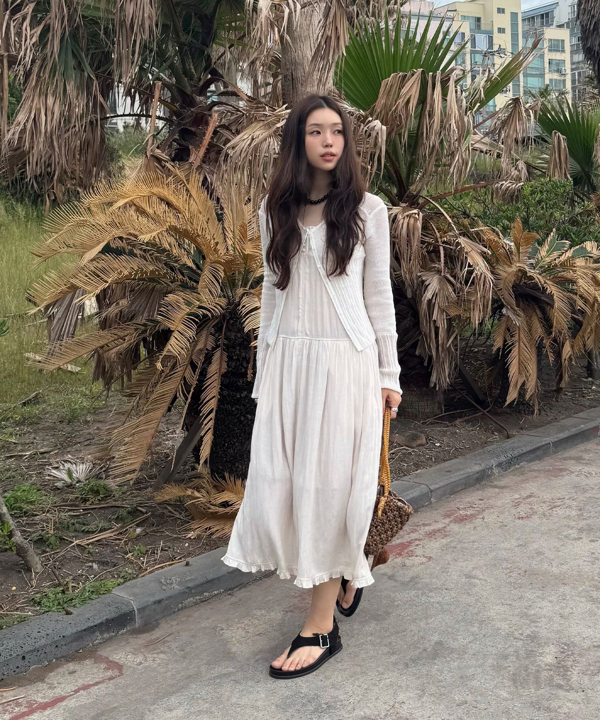 튜드먼트(TTUDEMENT) SATIN STRAP MIDI DRESS MINT
