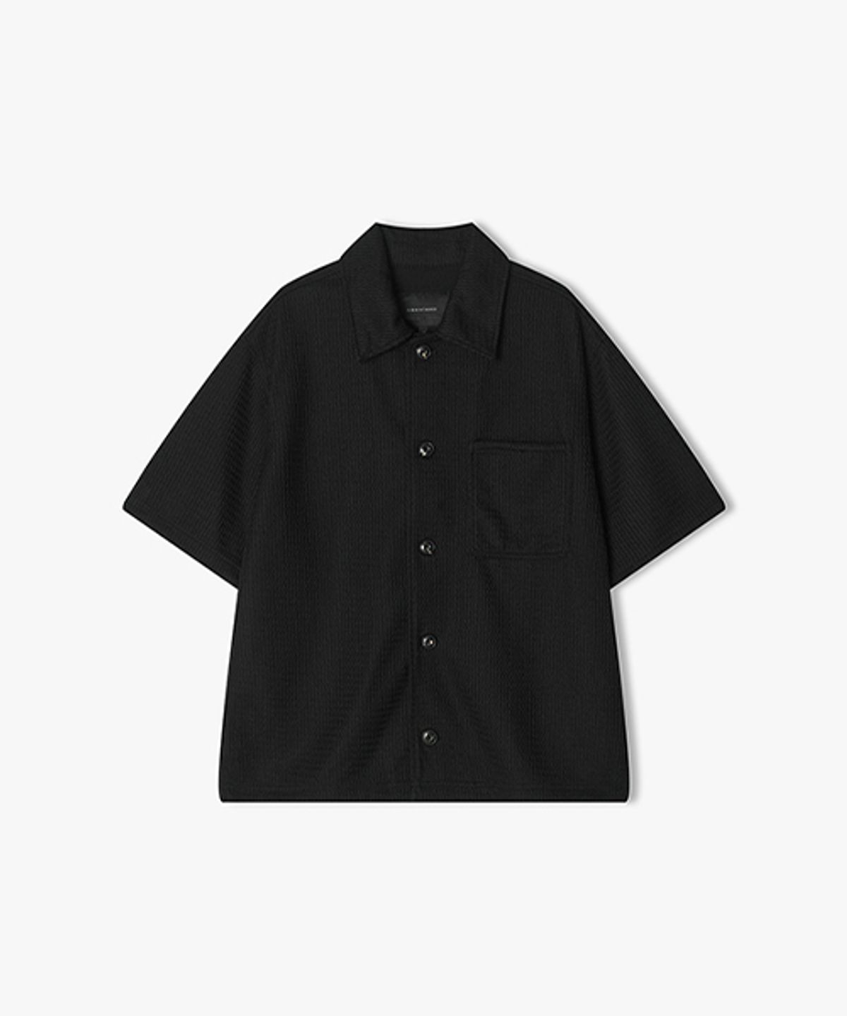 리버클래시(LIBERCLASSY) [25SS] LLM32510 블랙 크로셰 하프 셔켓
