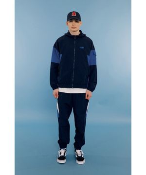 웜업 후드 집업 NAVY